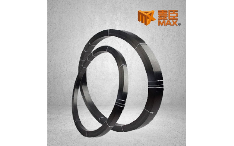 碳纖維板是什么材料做的？